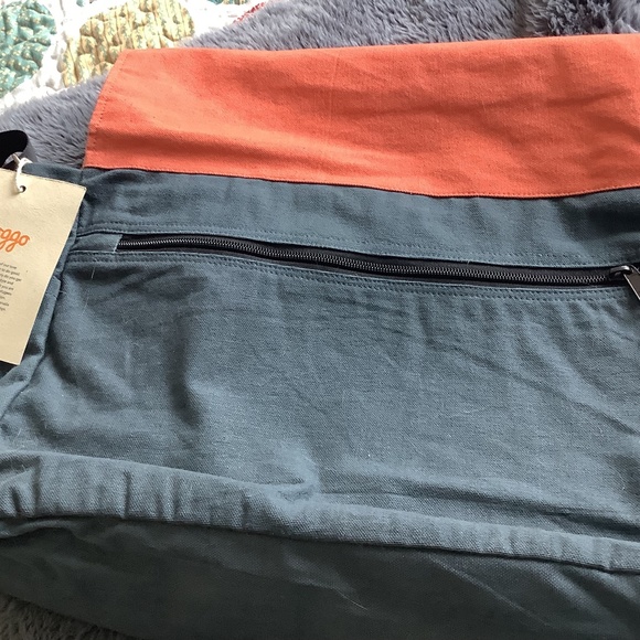 Joggo Envelope Shoulder bag - Picture 3 of 6